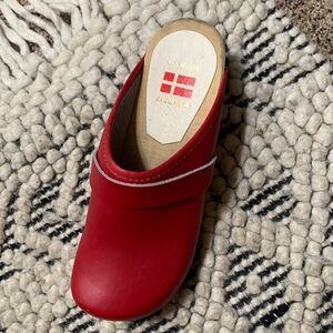 Danish Designs-Red Womens Clog